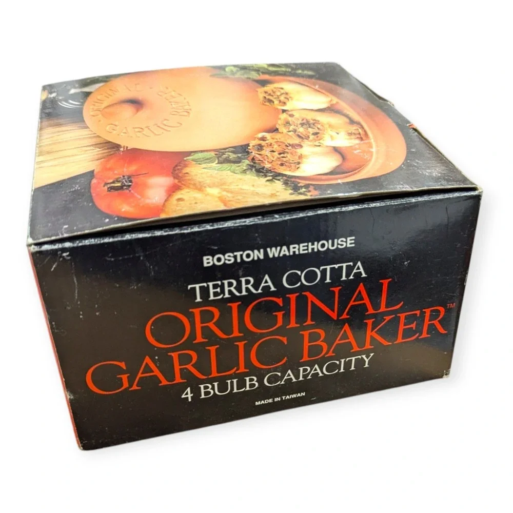 Boston Warehouse Terra Cotta Original Garlic Baker 4‎ Bulb Capacity Vintage 1993